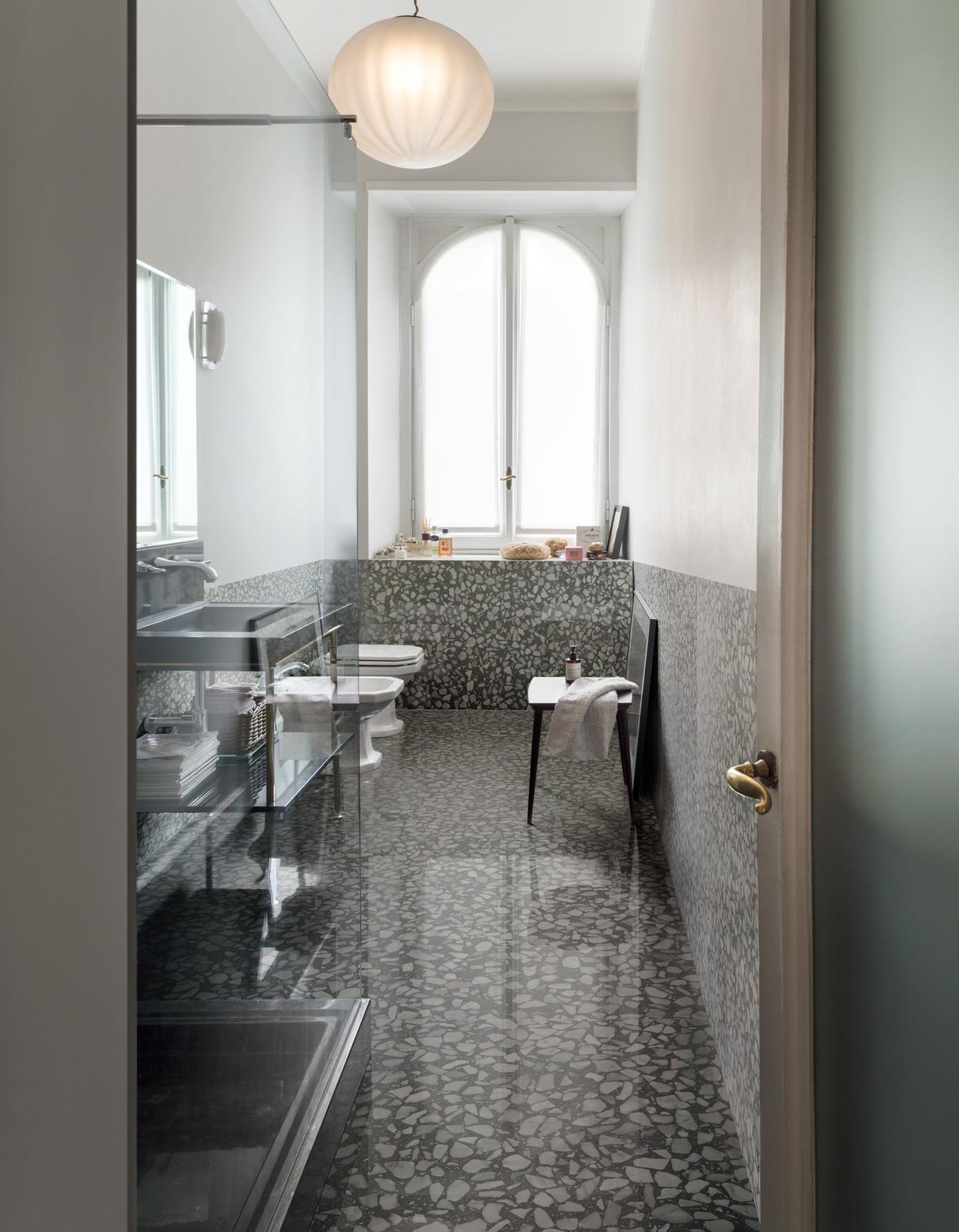 FOTO7_Marazzi_Grande_Marble_Look_061_Ghiara_Calcina_Fumo_061.jpg.1920x0_q75_crop