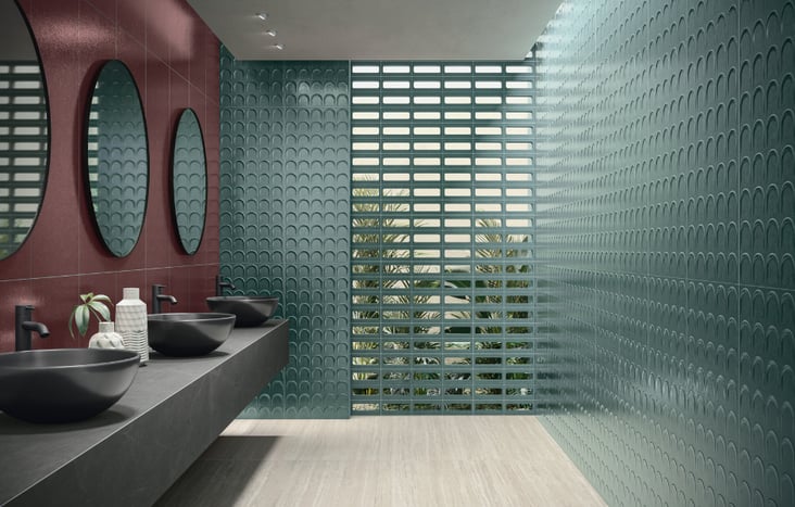 Ambientazione Bagno con Rivestimenti Arteseta di Marca Corona