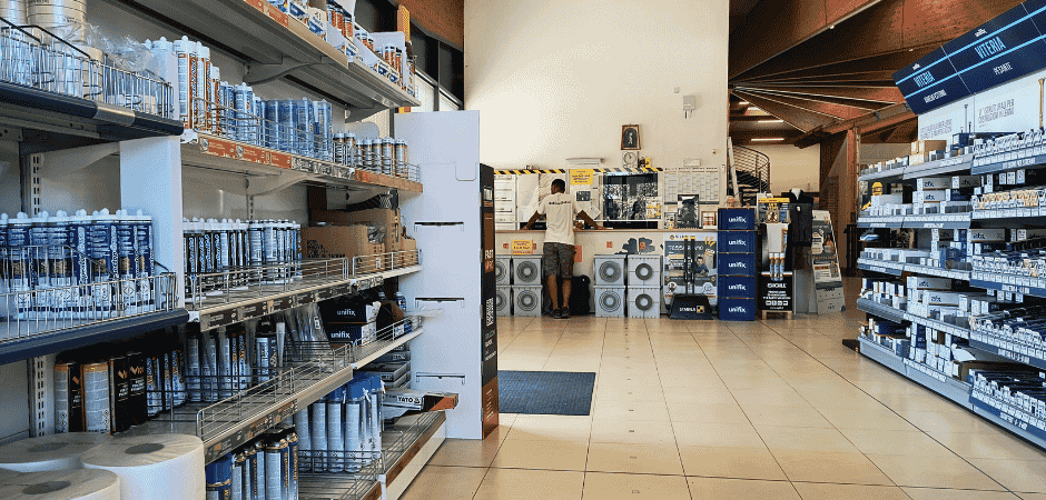Assortimento strumenti da ferramenta professionale per edilizia