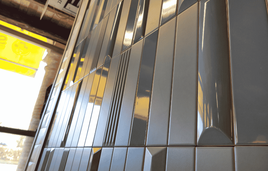 Rivestimento ceramico tridimensionale La Fabbrica